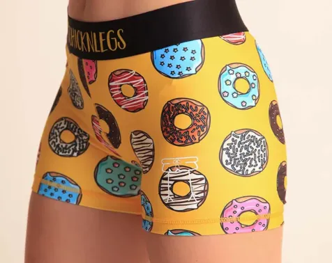 CHICKNLEGS W DONUTS 3IN COMP SALTY DONUTS